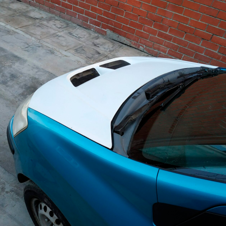 Пластиковый капот с воздухоотводами для Hyundai Getz дорестайлинг (2001-2004 г.в.) купить недорого с доставкой в Балашиха
