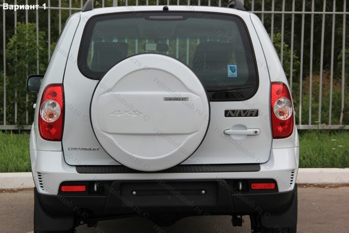 Чехол запасного колеса Chevrolet Niv@ с эмблемой Chevrolet купить недорого с доставкой в Балашиха