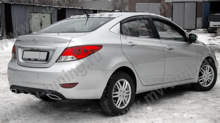 Диффузор заднего бампера var №2 (текстурный пластик) для Hyundai Solaris (2010-2013) купить недорого с доставкой в Балашиха