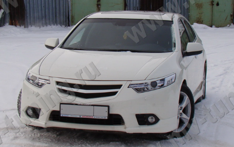 Планка в решетку радиатора "Sport" для Honda Accord VIII (2011-2013) купить недорого с доставкой в Балашиха