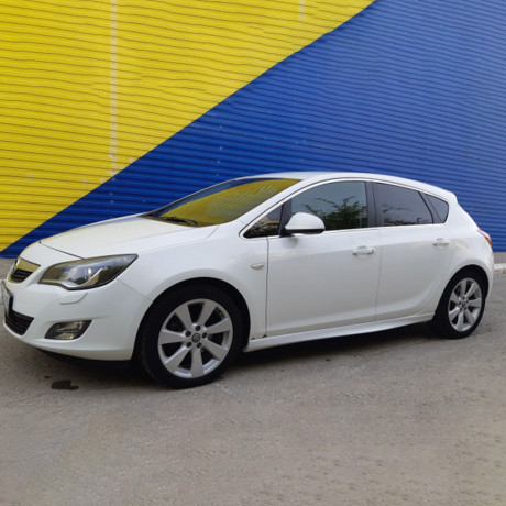 Накладки на пороги для Opel Astra J (2009-2015) купить недорого с доставкой в Балашиха